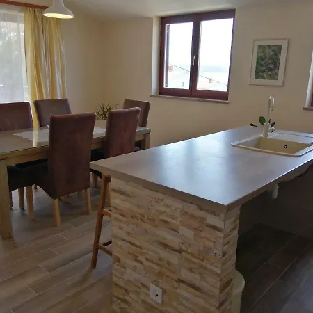 Vinka Apartmán *